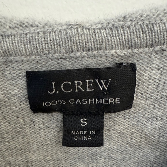 J. Crew Heather Gray Cashmere Knit - Picture 2 of 6